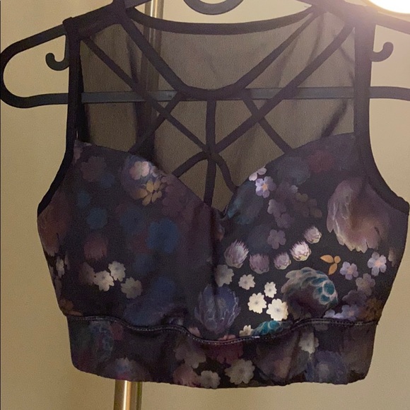 Jessica Simpson Other - Jessica Simpson Sports Bra